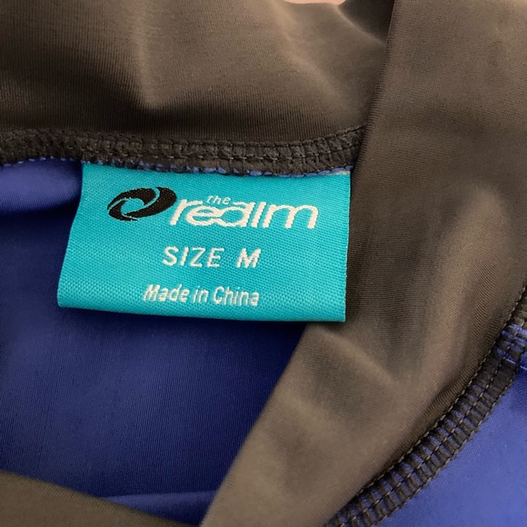 The Realm men’s swim tee size M Blue/gray color - Picture 4 of 6